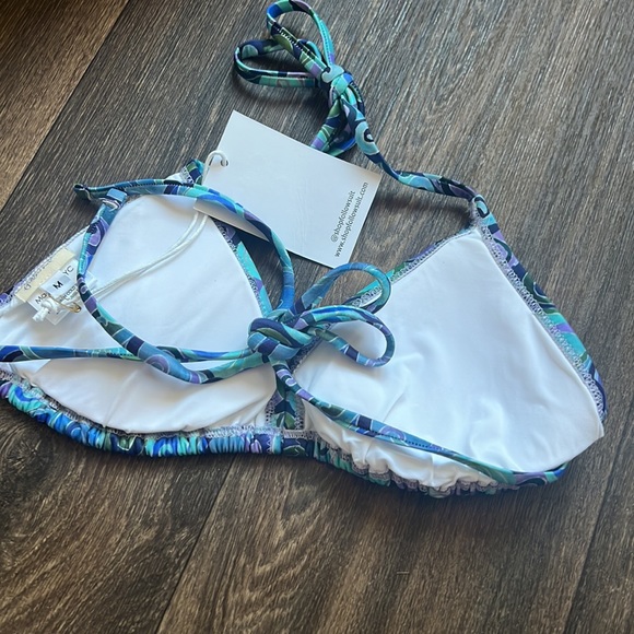 Follow Suit Izzy Tunnel Triangle Top - Picture 3 of 4